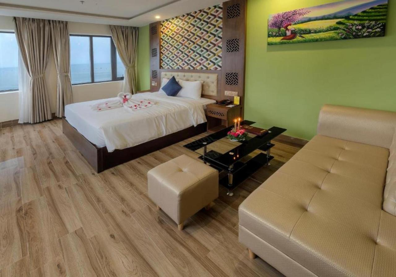 Khách sạn 7 Seven Sea 4*
