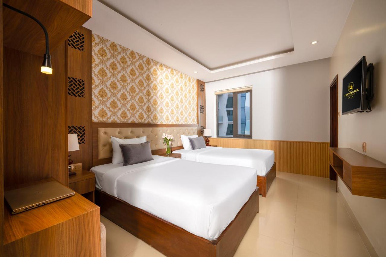 Khách sạn 7 Seven Sea